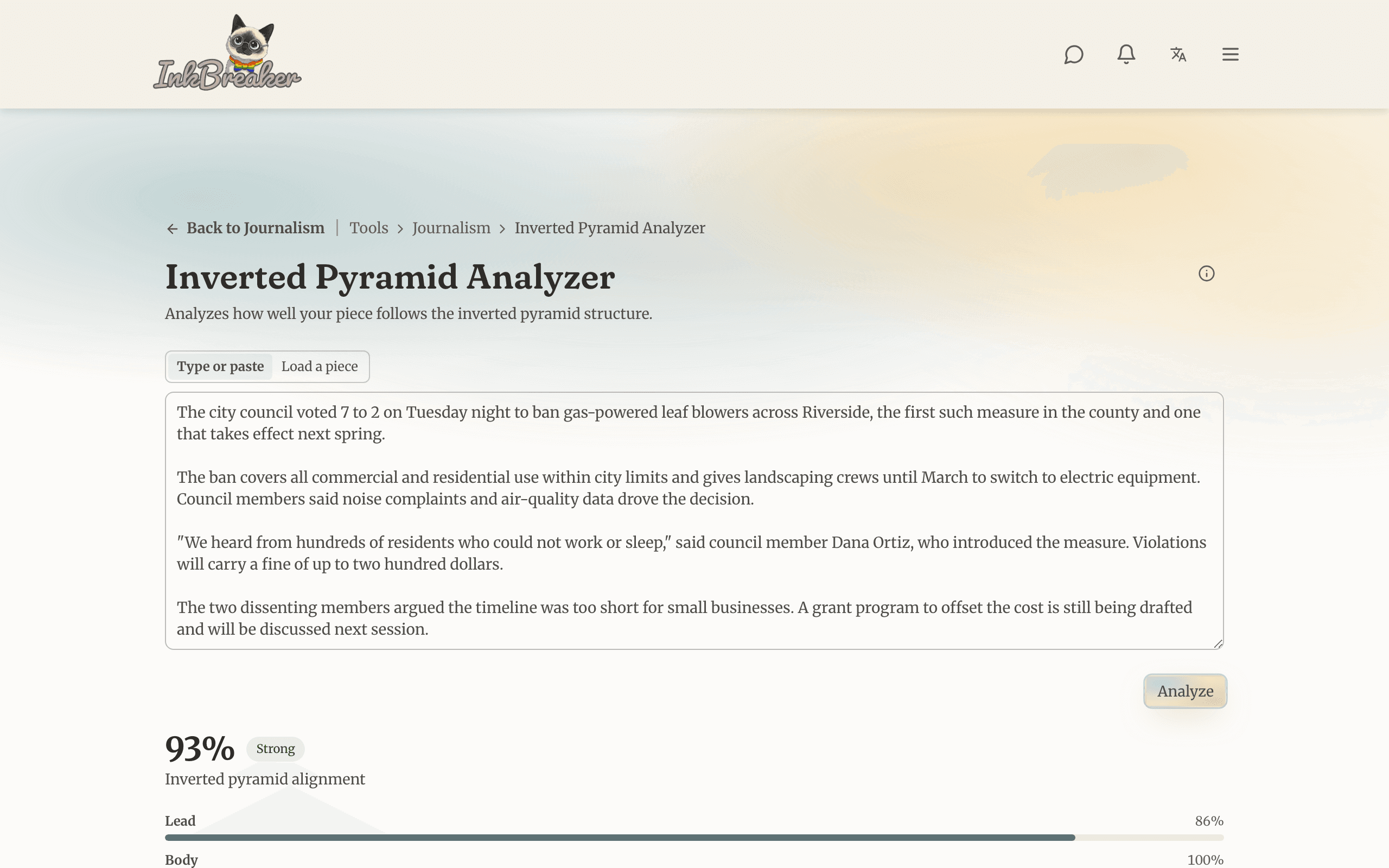 The Inverted Pyramid Analyzer showing a structure score, a five-Ws check, and a paragraph-by-paragraph density read